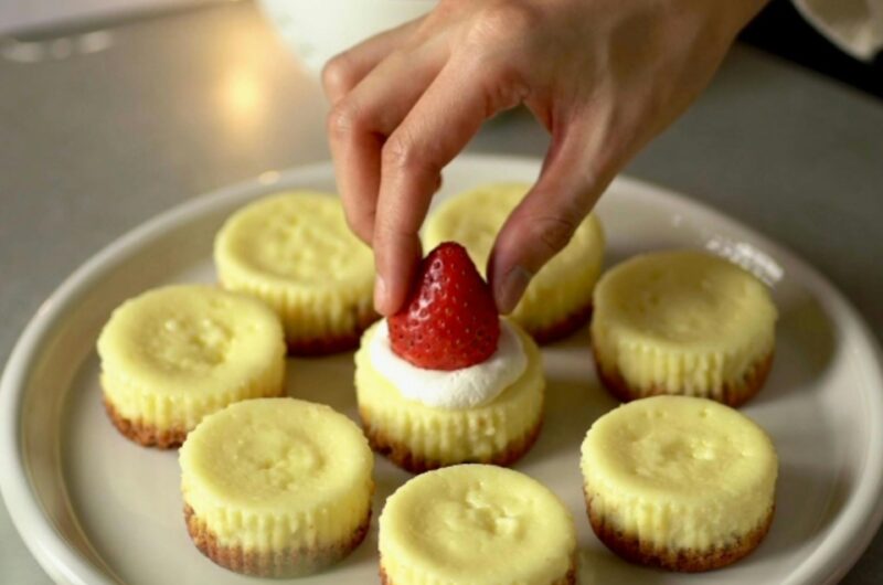 Mini Cheesecake Cupcakes Anyone Can Make