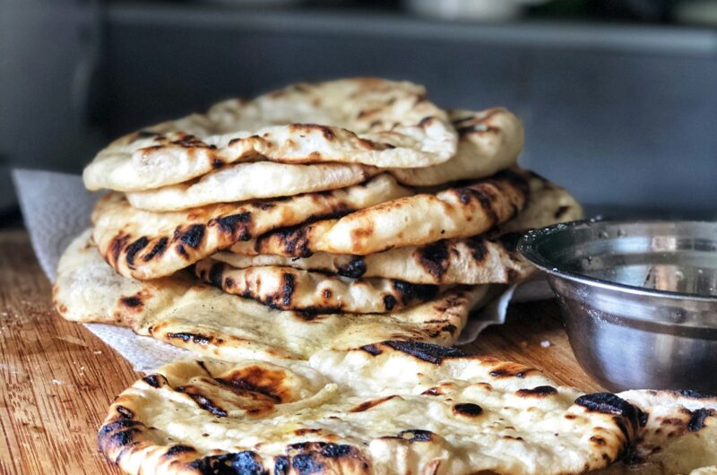 Quick 30-Minute Flatbread Recipe (No Yeast Needed)