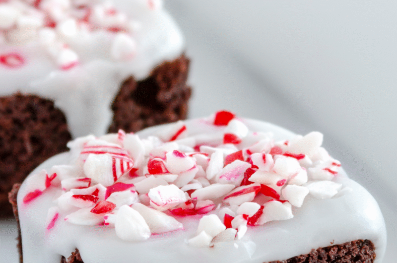 Peppermint Candy Cane Brownies (Festive & Fudgy Holiday Treat)