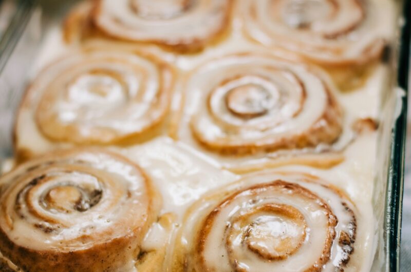 Soft & Fluffy Homemade Cinnamon Rolls (Better Than The Bakery)