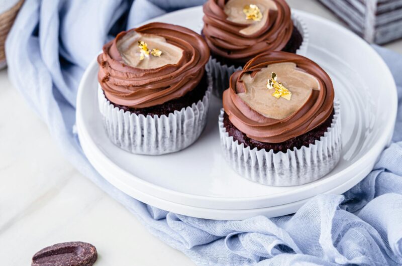 Moist Mini Chocolate Cupcakes You Can Make in Minutes