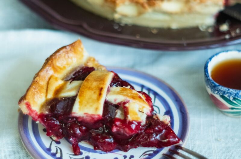 Cherry Pie Recipe (Easy, Homemade & Perfectly Juicy)