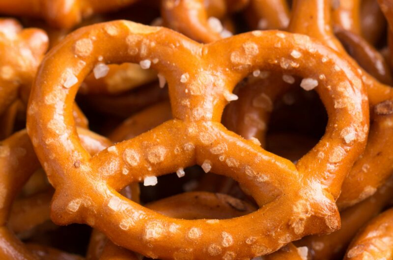 Soft Pretzels Recipe – Buttery, Chewy & Bakery-Style at Home