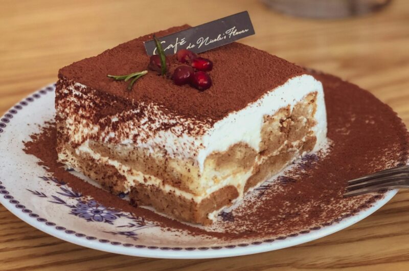 How to Make Authentic Tiramisu at Home (Step-by-Step Guide)