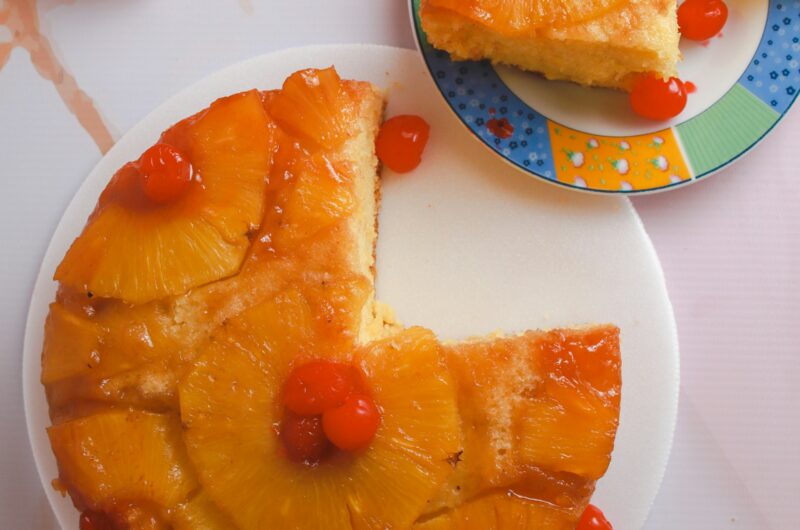 Pineapple Upside-Down Cake – Classic, Moist & Caramelized