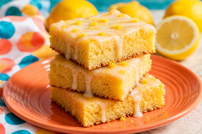 Homemade Bright and Zesty Lemon Brownies Everyone Will Love