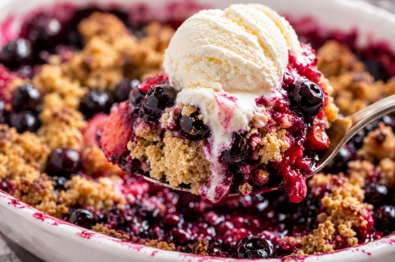 Baked Mixed Berry Dessert Recipe You’ll Want to Make All Summer
