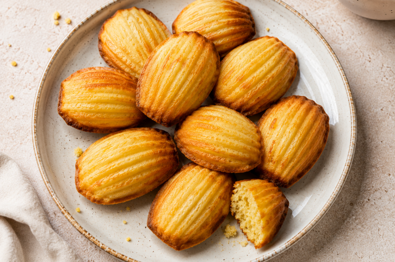 Easy Madeleines Recipe: Buttery, Soft & Perfectly Golden