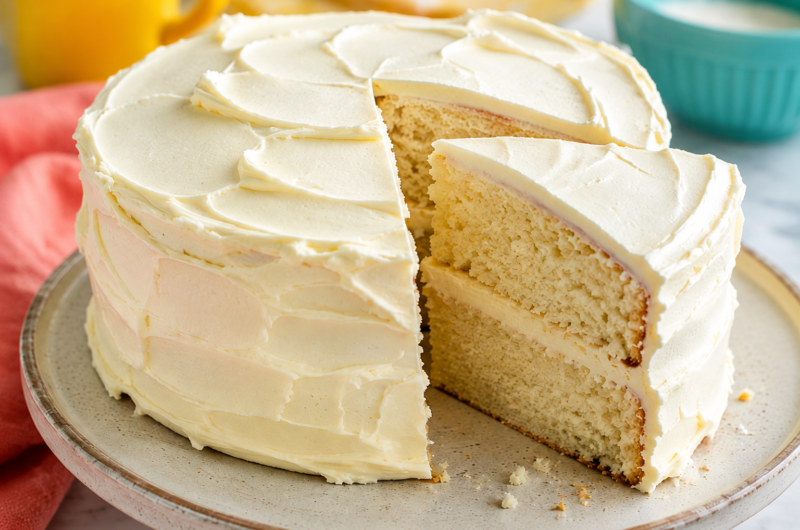 Classic White Cake Recipe: Light, Fluffy & Perfect Every Time